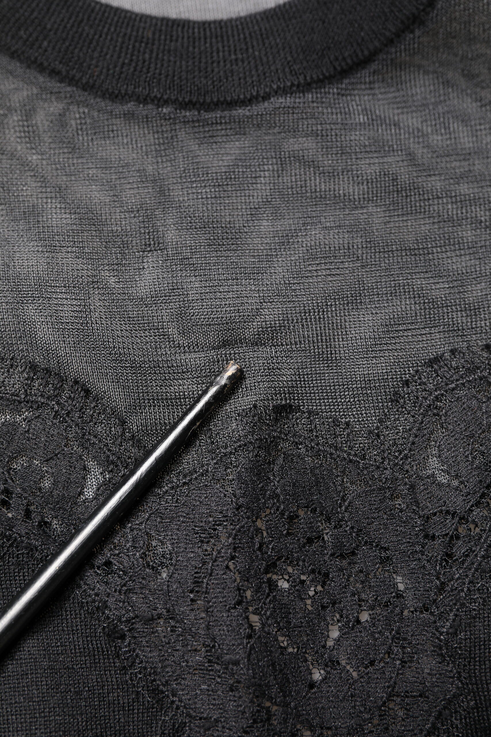 Dolce & Gabbana Black Lace Sheer Crew Neck Sleeveless Top