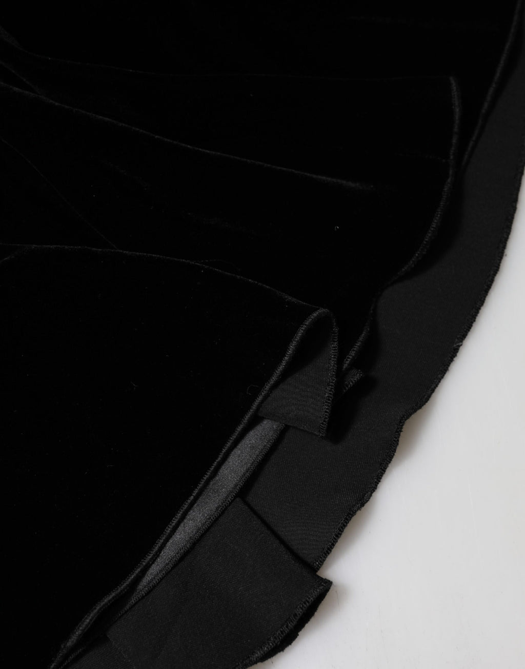 Dolce & Gabbana Black High Waist Fit Flared Midi Skirt