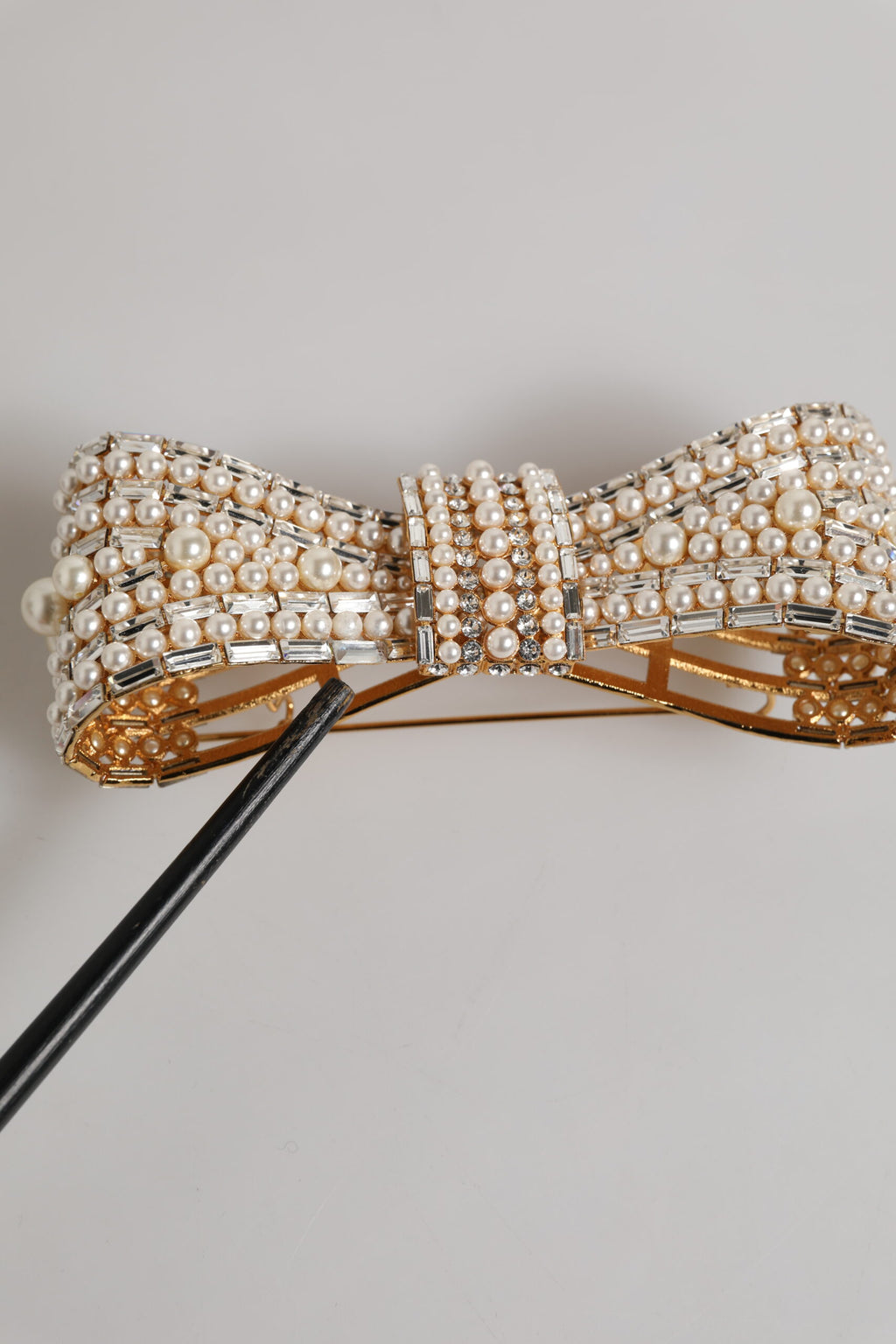 Dolce & Gabbana Gold Tone Brass Bow Crystal FauxPearl Embellished Brooch