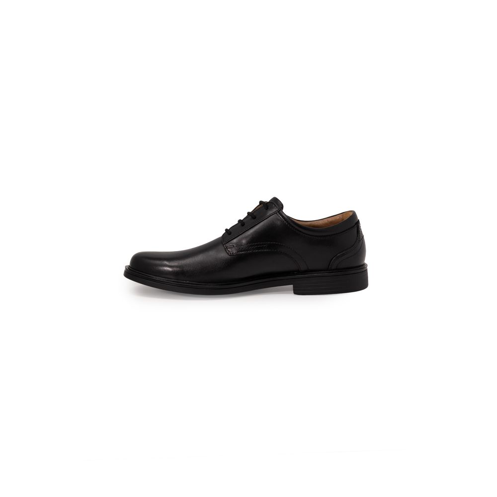 Clarks Black Leather Oxfords And Derbies